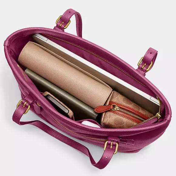 Authentic COACH 1941 pebbled leather zip top Tote - Picture 15 of 15